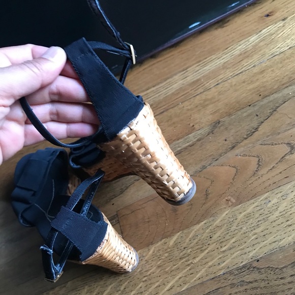 Wedge heel size 9B - Picture 9 of 16